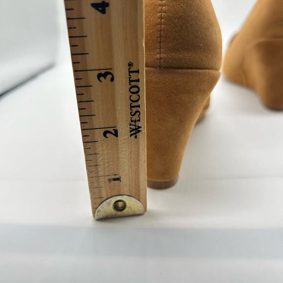 Forever Wedge Shoe Womens 8 Chestnut Brown Low-39 Faux Suede Slip On Wedge Heels - Picture 6 of 10